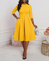 Elegant Solid Color Round Neck Long Sleeves Midi Dress
