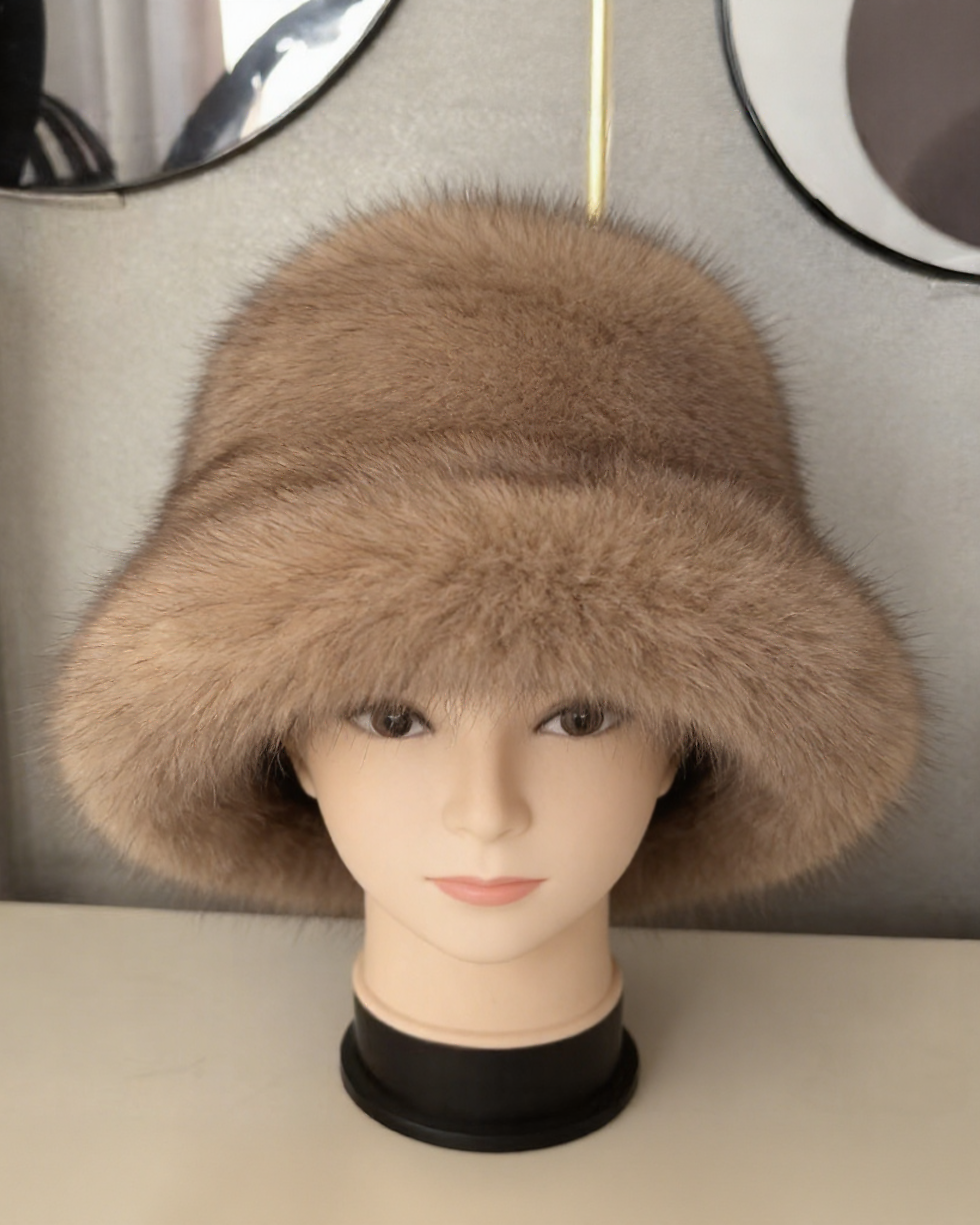Stylish Wide-Brim Fox Fur Hat