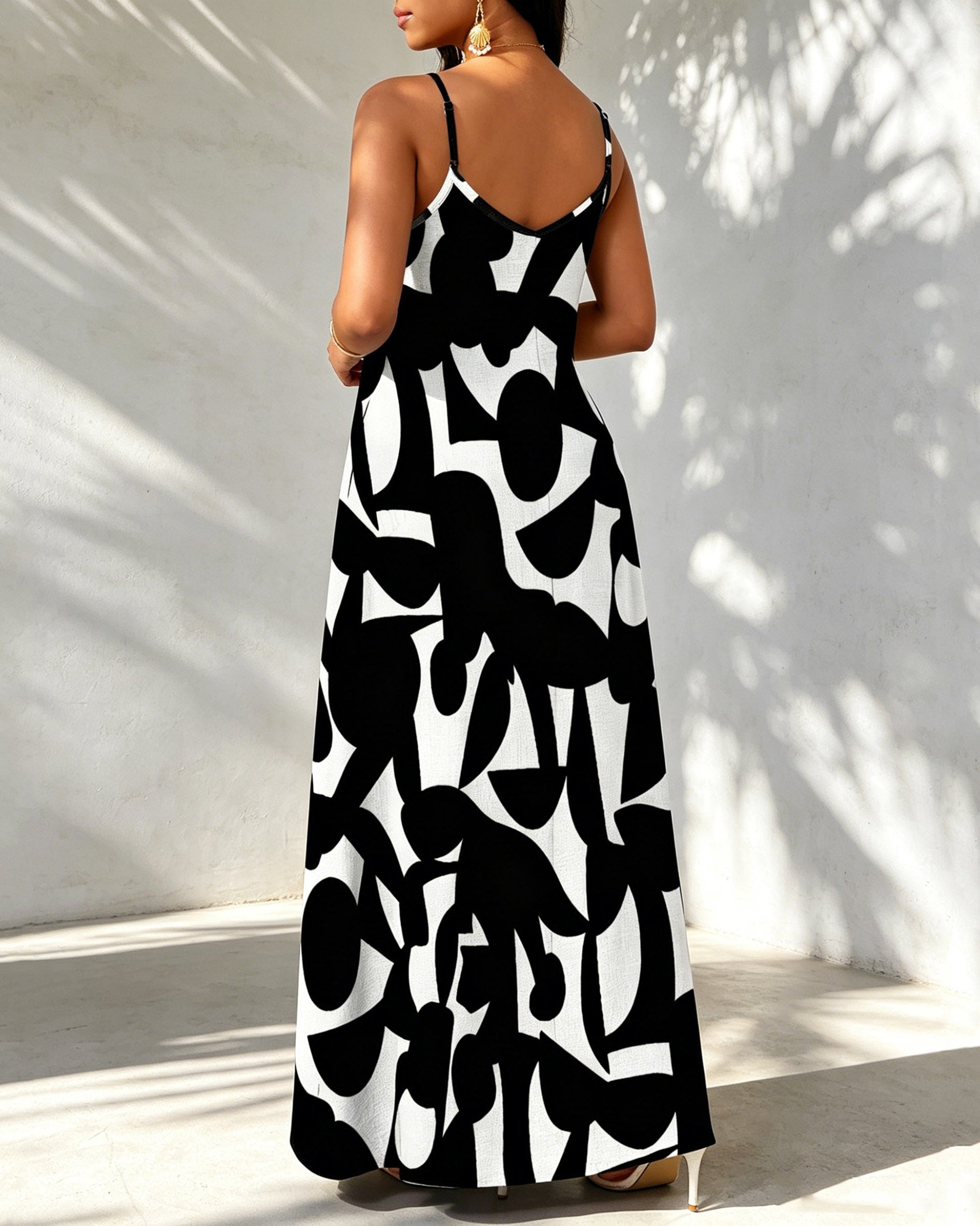 Geometric Print Pocket Maxi Dress