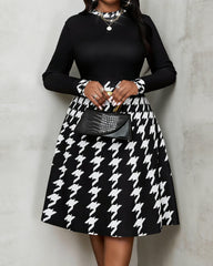 Houndstooth Print Round Neck Long Sleeves Midi Dress