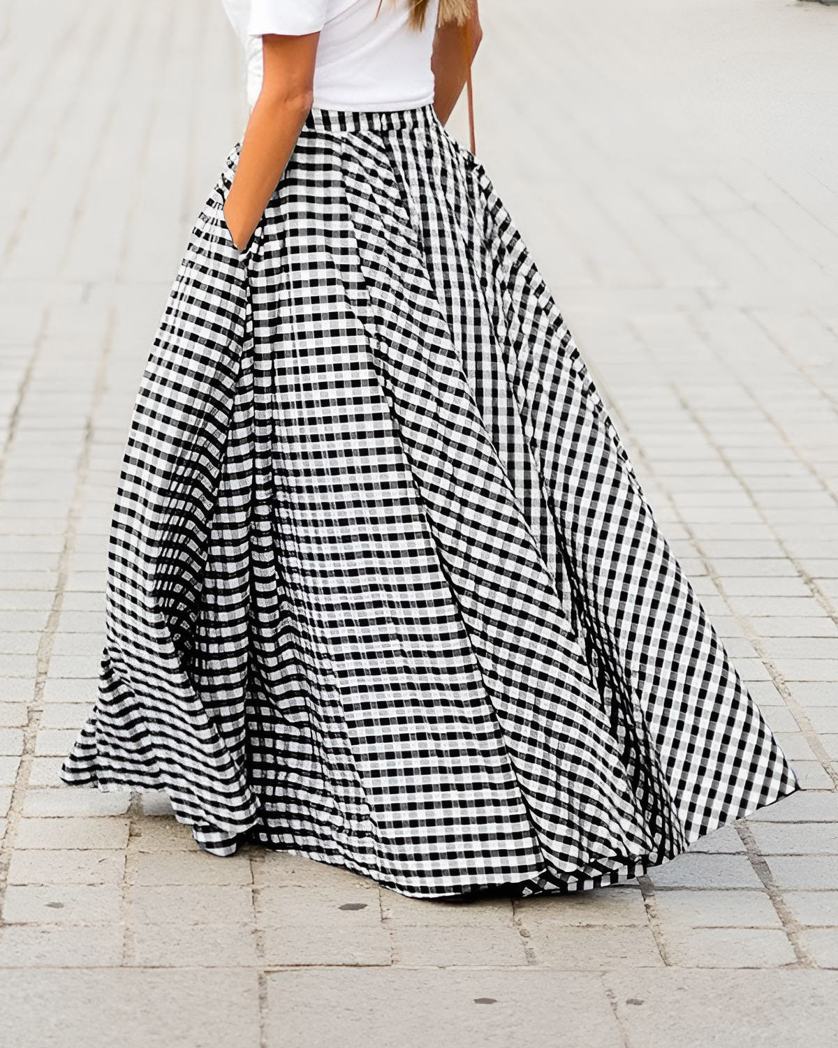Classic Plaid High-waisted Flared Skirt