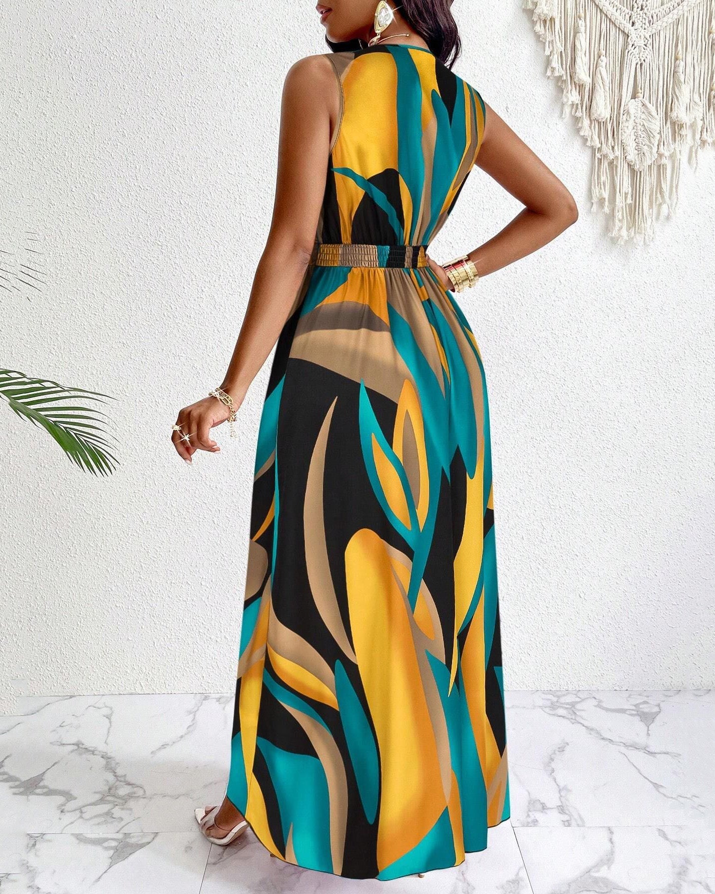 Sleeveless Waist-Cinched Vacation-Flowy Maxi Dress