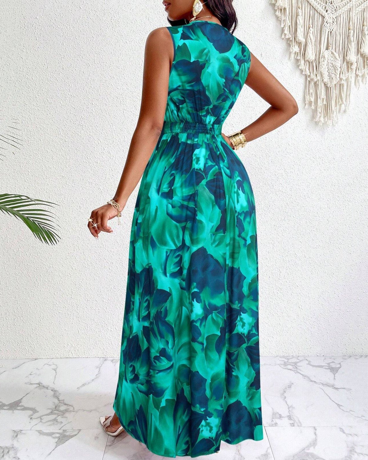 Sleeveless Waist-Cinched Vacation-Flowy Maxi Dress
