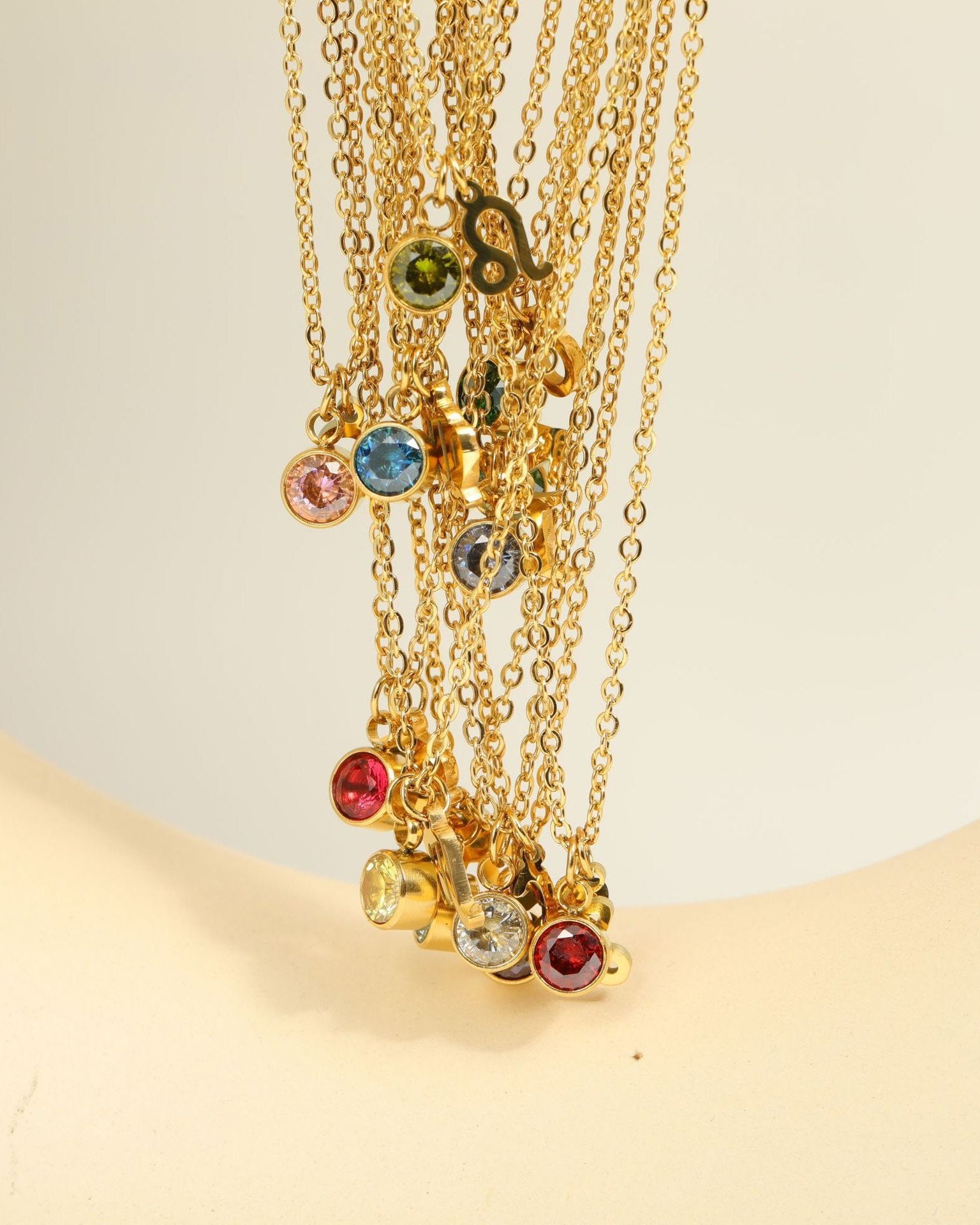 Classic 12 Constellation Zircon Pendant Necklace