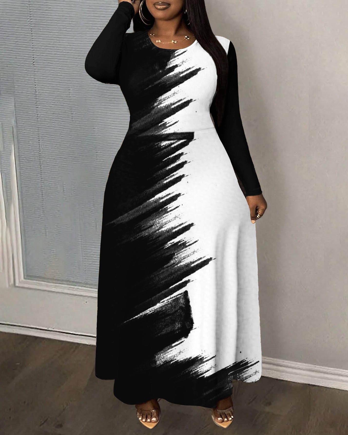 Ink and Color Matching Round Neck Long Sleeve Maxi Dress